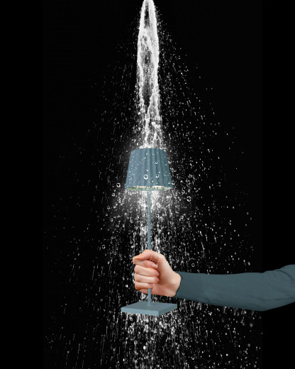 TROLL 2.0 Outdoorleuchte bleu, dimmbar, Akkubetrieben, H 38 cm