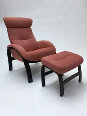 FLOW Sessel + Hocker, Bezug MATISS Peach