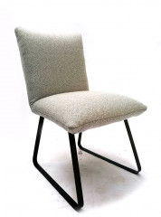 HEAVEN DINING Stuhl ohne Armlehne, Metallkufe schwarz